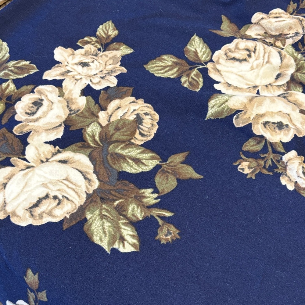 Floral Print Navy Blanket